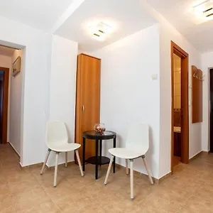  Apartament Arcul De Triumf