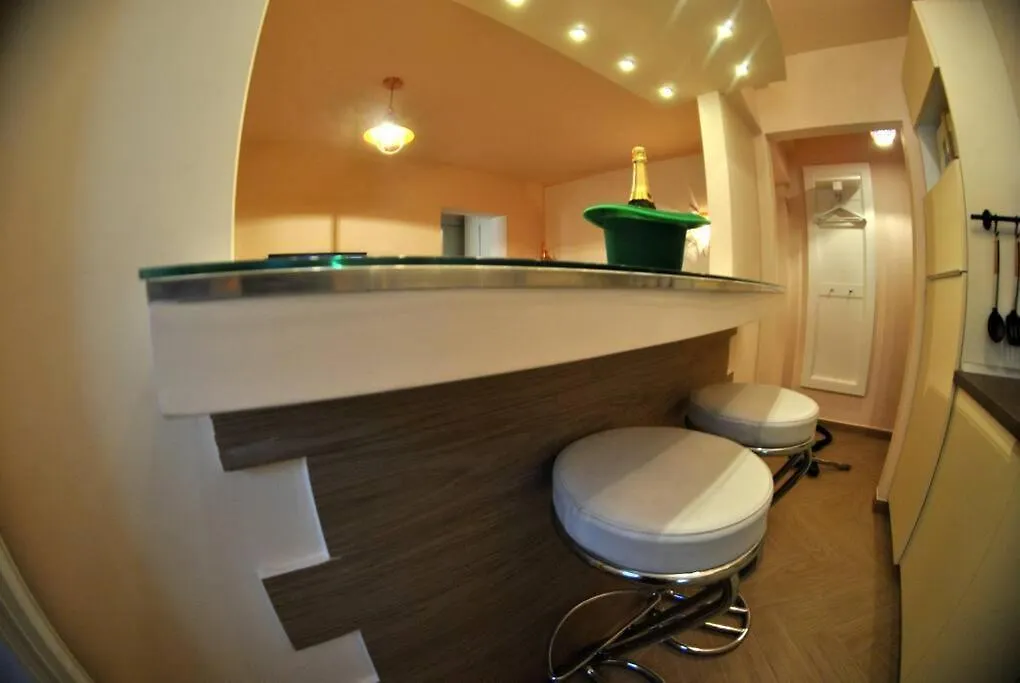 Modern & Central Apartment In North Of Bucharest