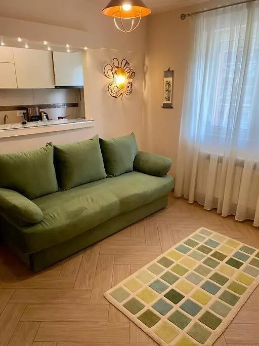 Modern & Central Apartment In North Of Bukarest